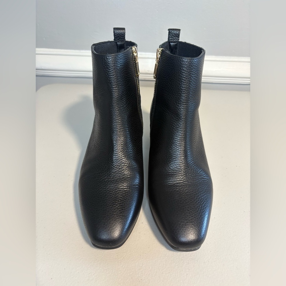 Talbots Dakota Ankle Boots | Women’s 7.5 | Black Pebbled Leather - Picture 2 of 11